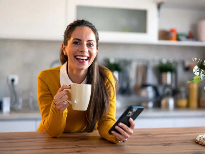 Homeowner calling for a home services booking, answered 24/7 by OfficeHQ Australia